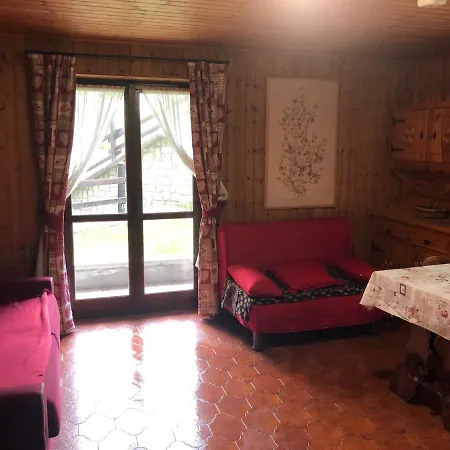 Apartment Ampio Monolocale In Centro Champoluc