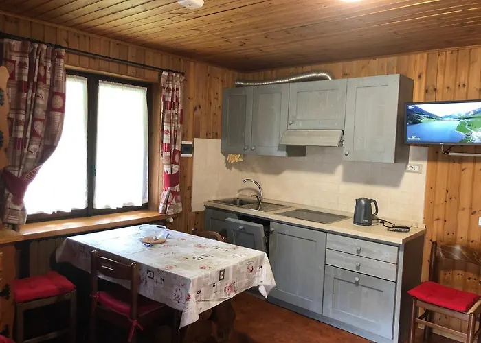 Apartment Ampio Monolocale In Centro Champoluc